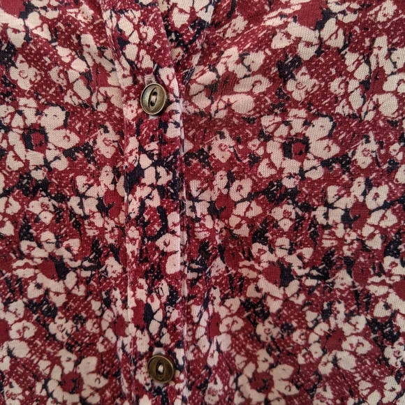 Lucky Brand top, size large in excellent condition - Picture 6 of 15